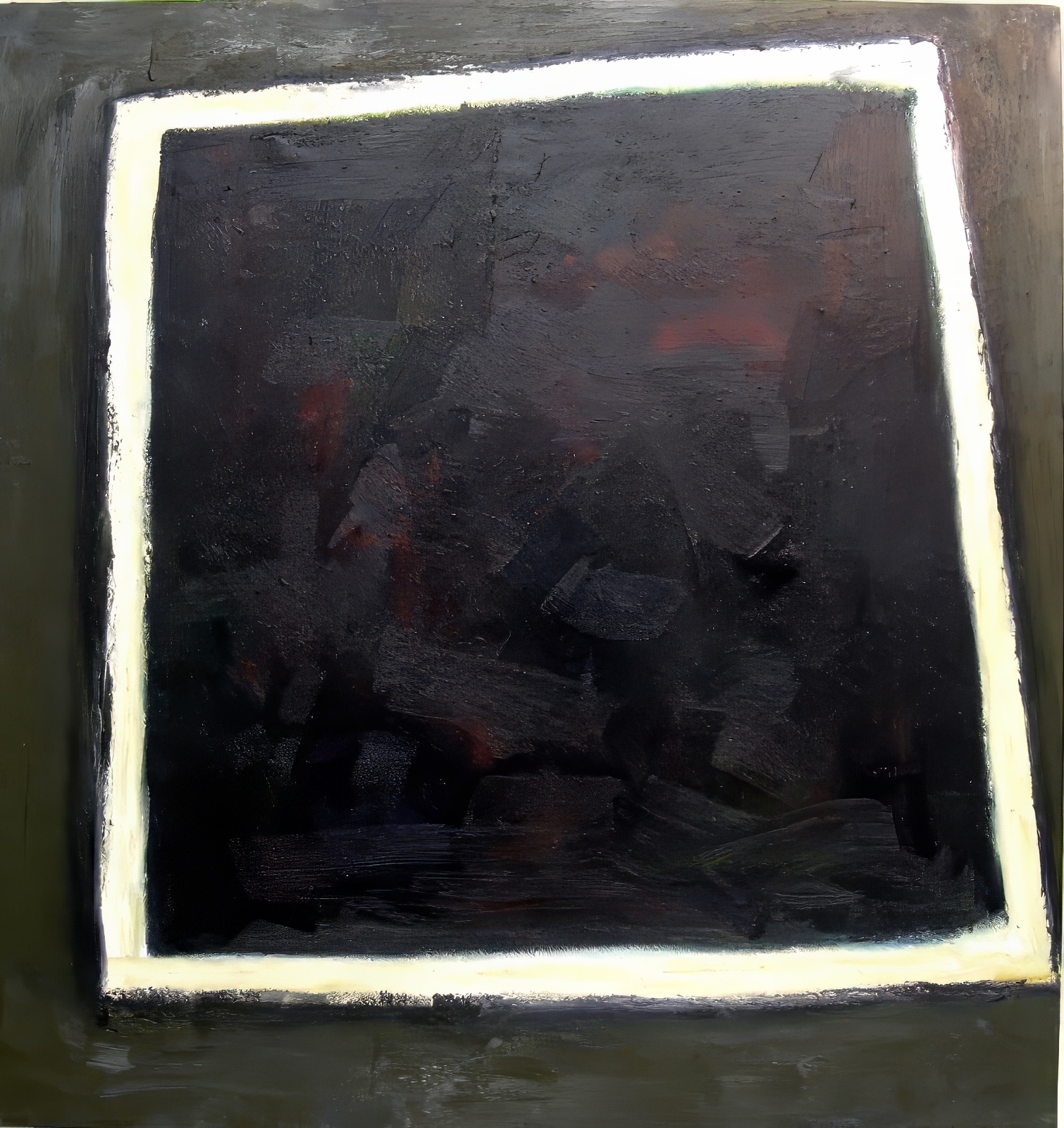 Maroone Square,White Border